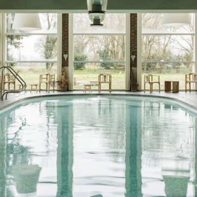 piscina interna della SPA di Cascina Caremma